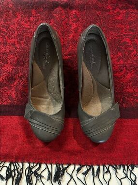 Natural Soul (Naturalizer) Comfort Wedge Pumps